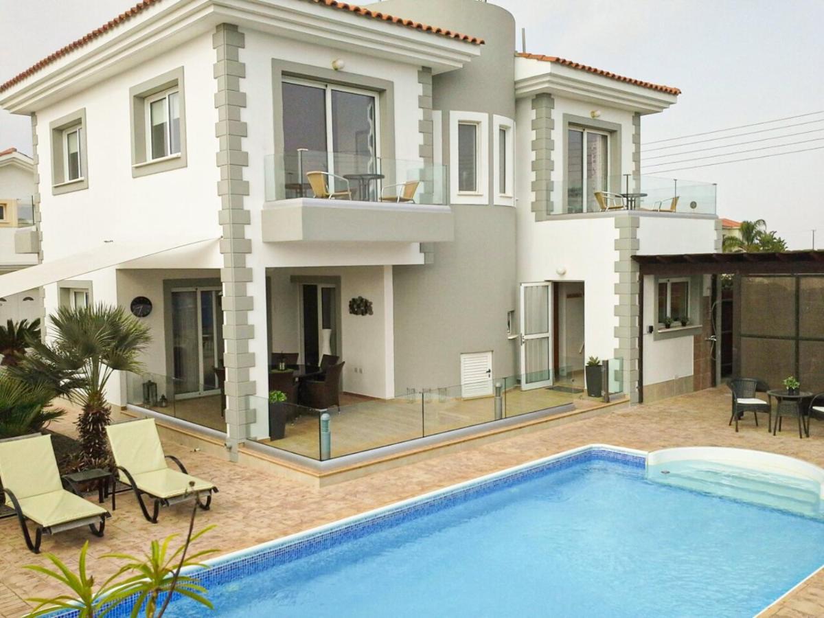 Villa Nemea *