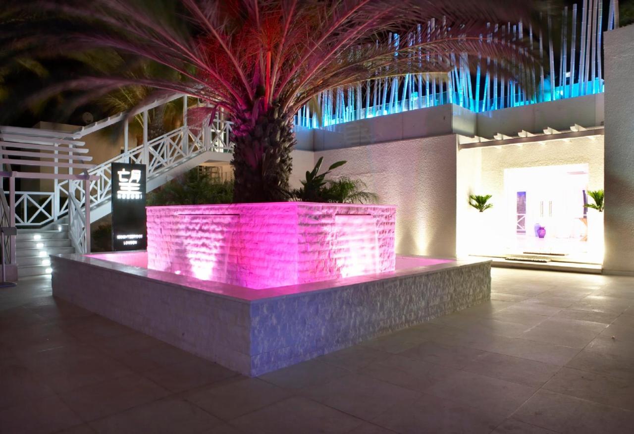 So Hotel 4*