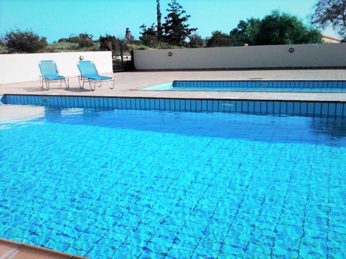 Nissi Golden Sands A1 D24 Corner Penthouse Apartment *