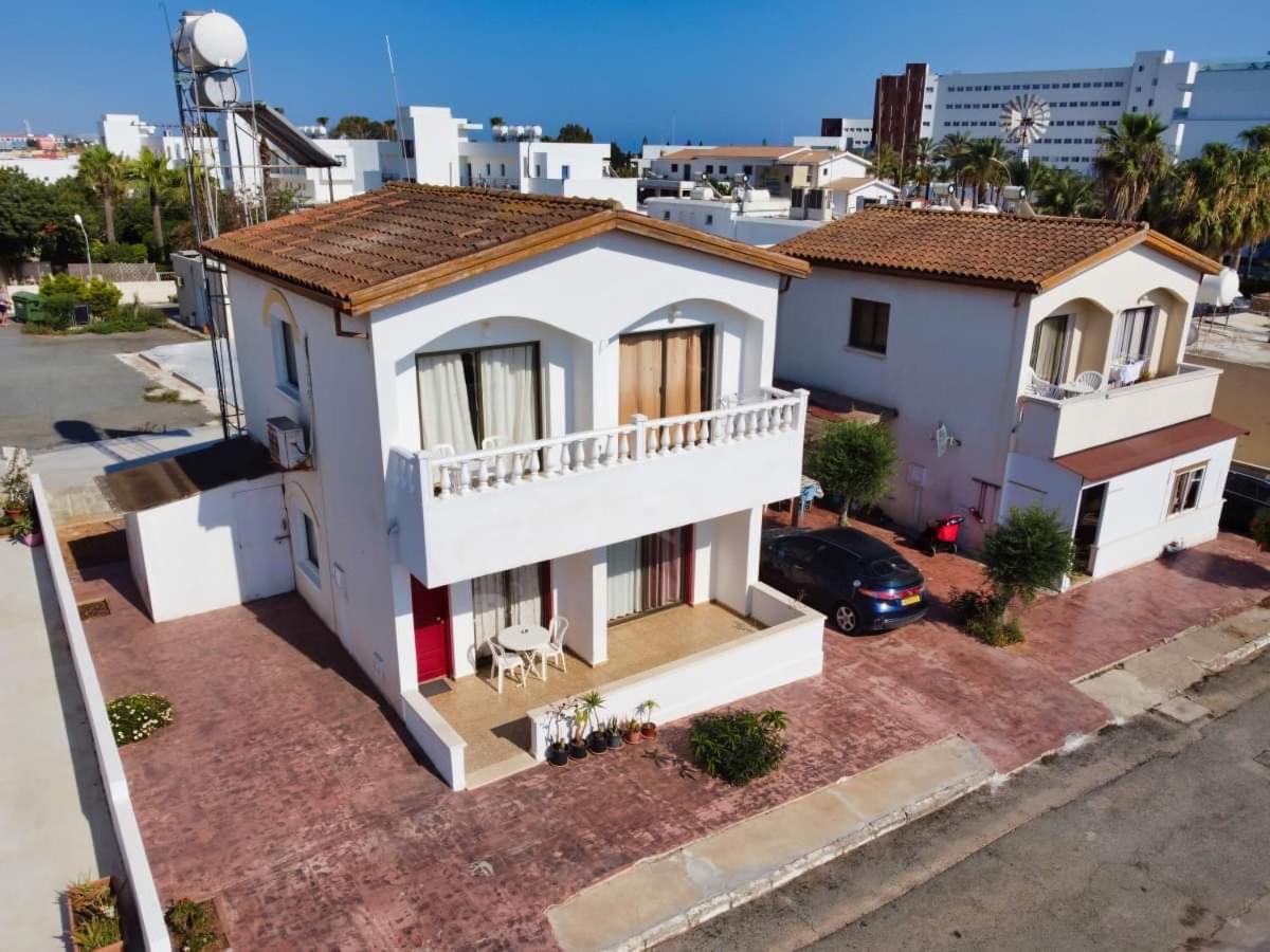 Apartment Karistos