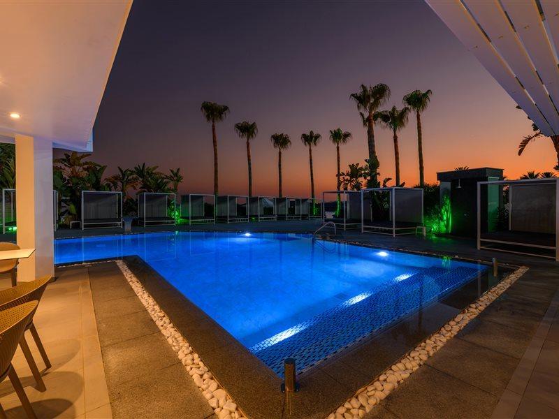 Tasia Maris Sands (adults Only)