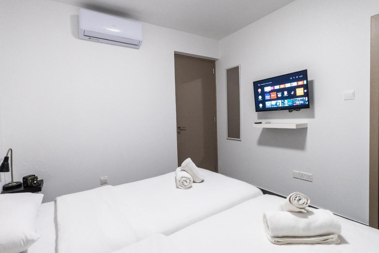 Spiros Luxury