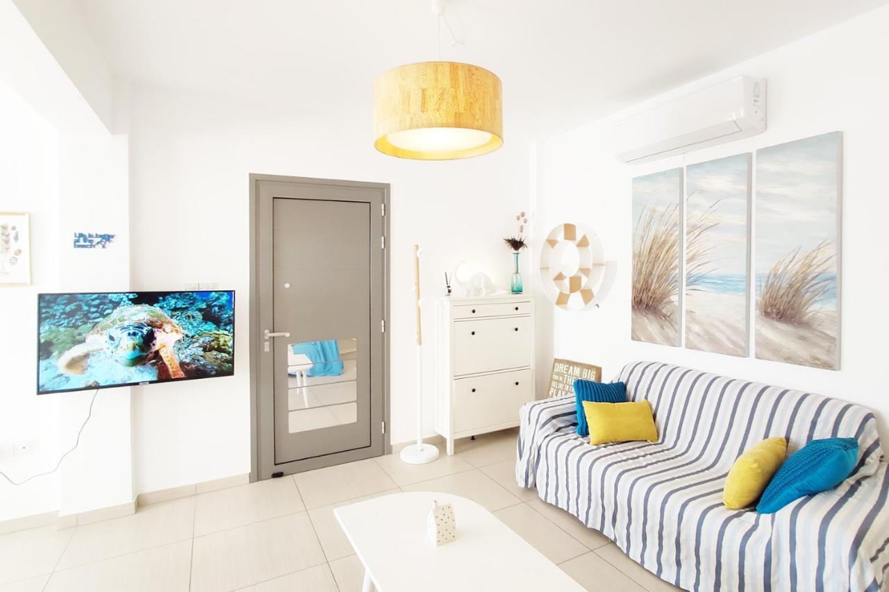 Nissini Shell, 3 Bedroom With Private Pool At Nissi *