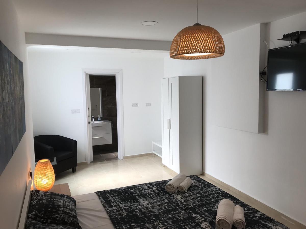 Nissi Beach Villa *