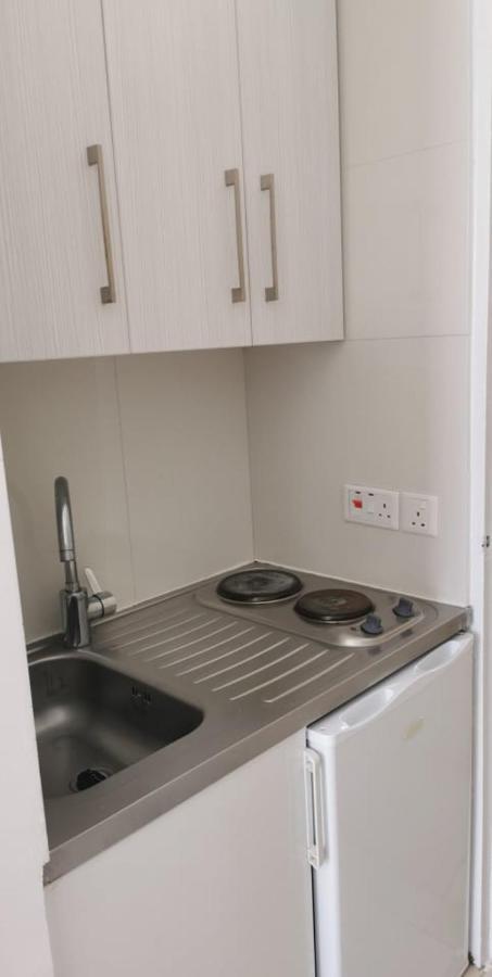 Simos Magic Apts Aparthotel *