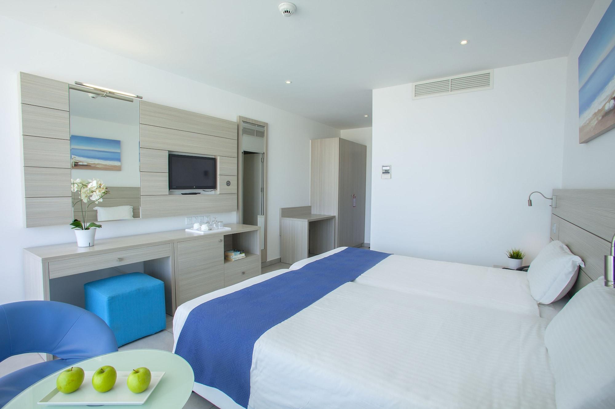 Hotel Limanaki Hotel&suites 4*