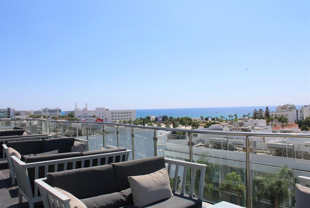 Tasia Maris Oasis Hotel 3*