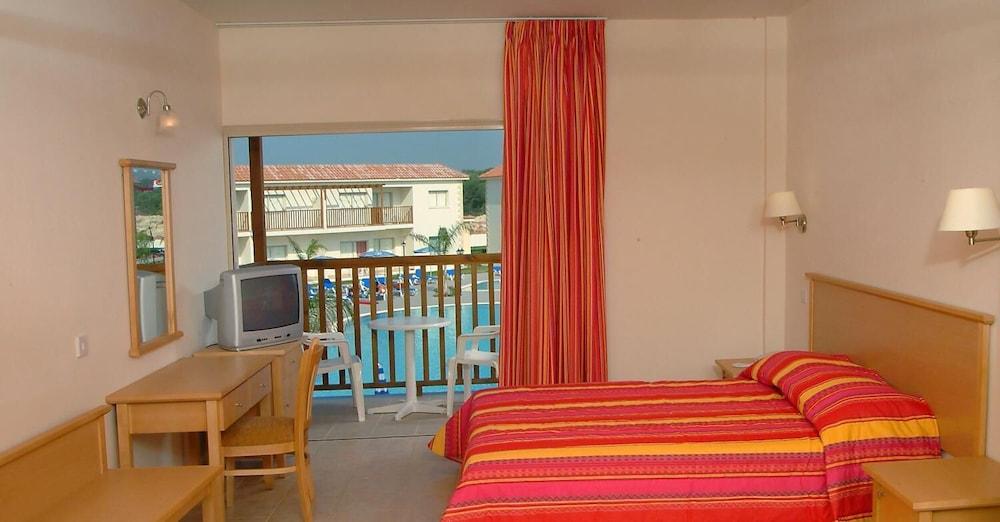 Tsokkos Paradise Village Agia Napa