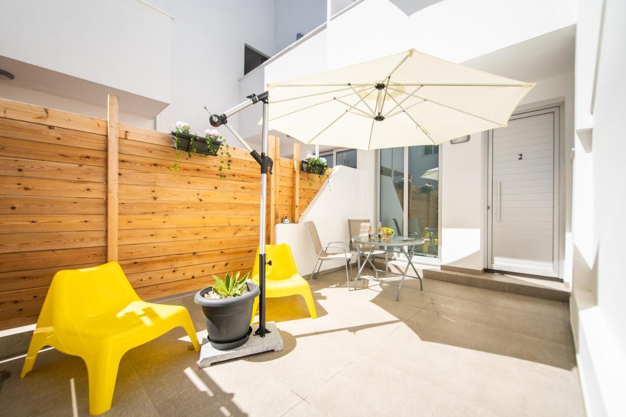 Spiros Luxury Apartamento *