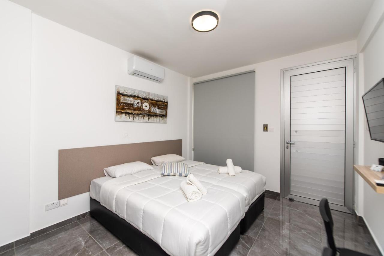 Spiros Luxury
