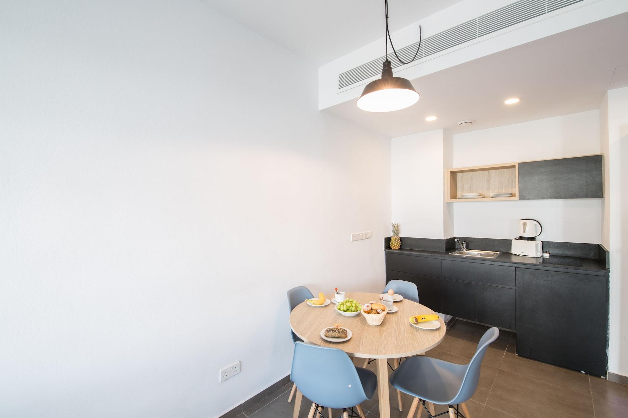 Anthea Aparthotel