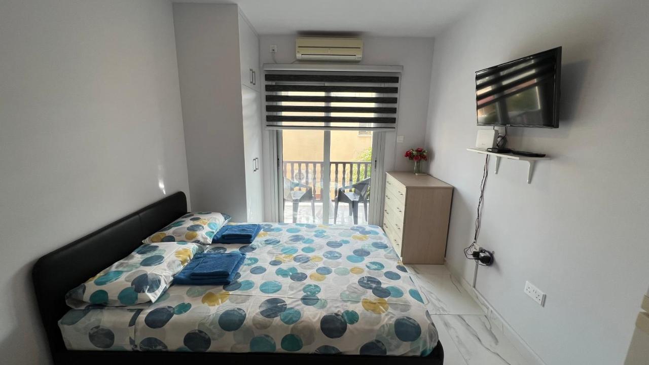 Elena Court Apartment