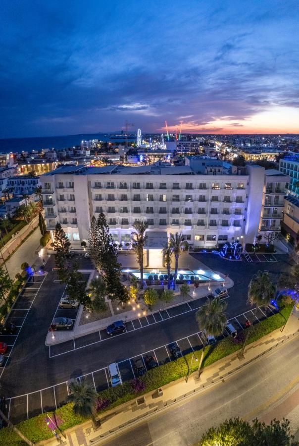 Hotel Nestor 4*