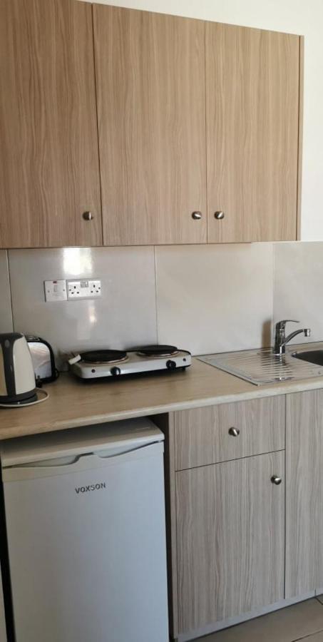 Simos Magic Apts Aparthotel *