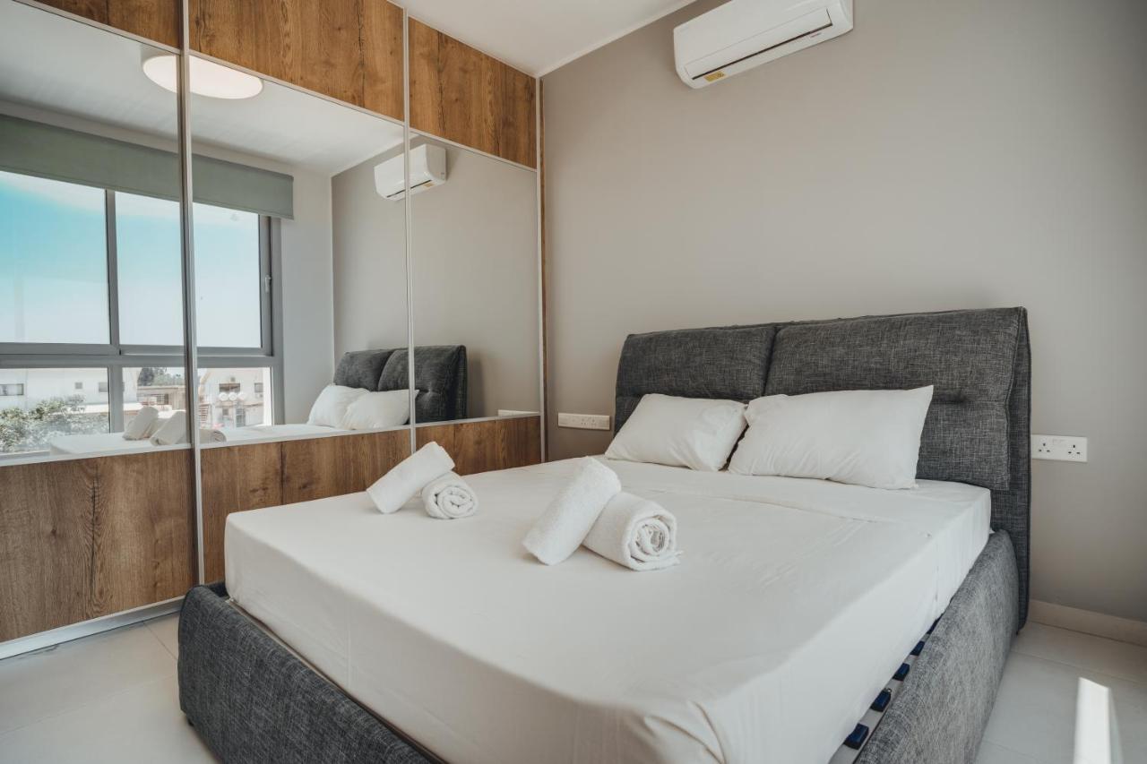 In Style In Modern 3 Bedroom Near Nissi & Square Villa
