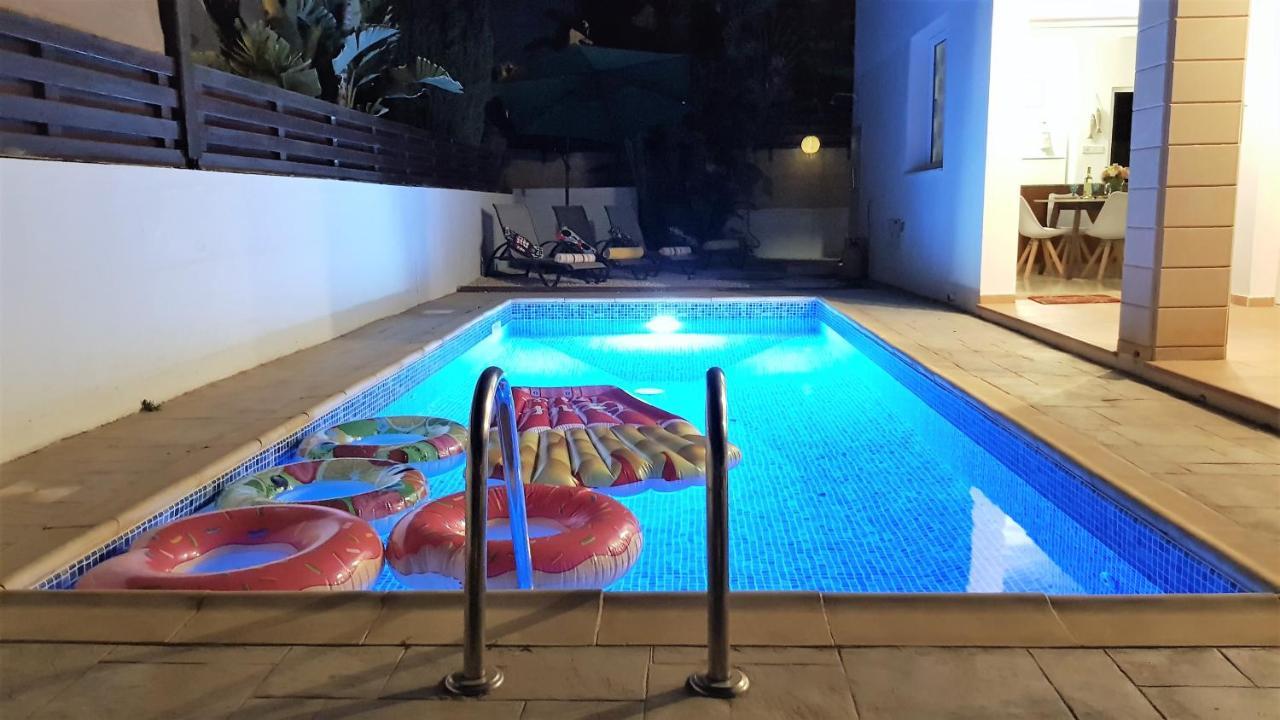 Palm Paradise Villa