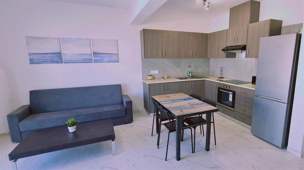 Femia Apartment *