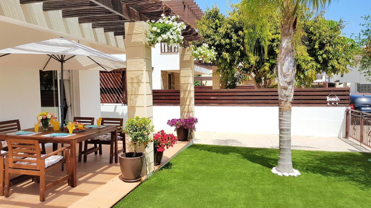 Villa Palm Paradise