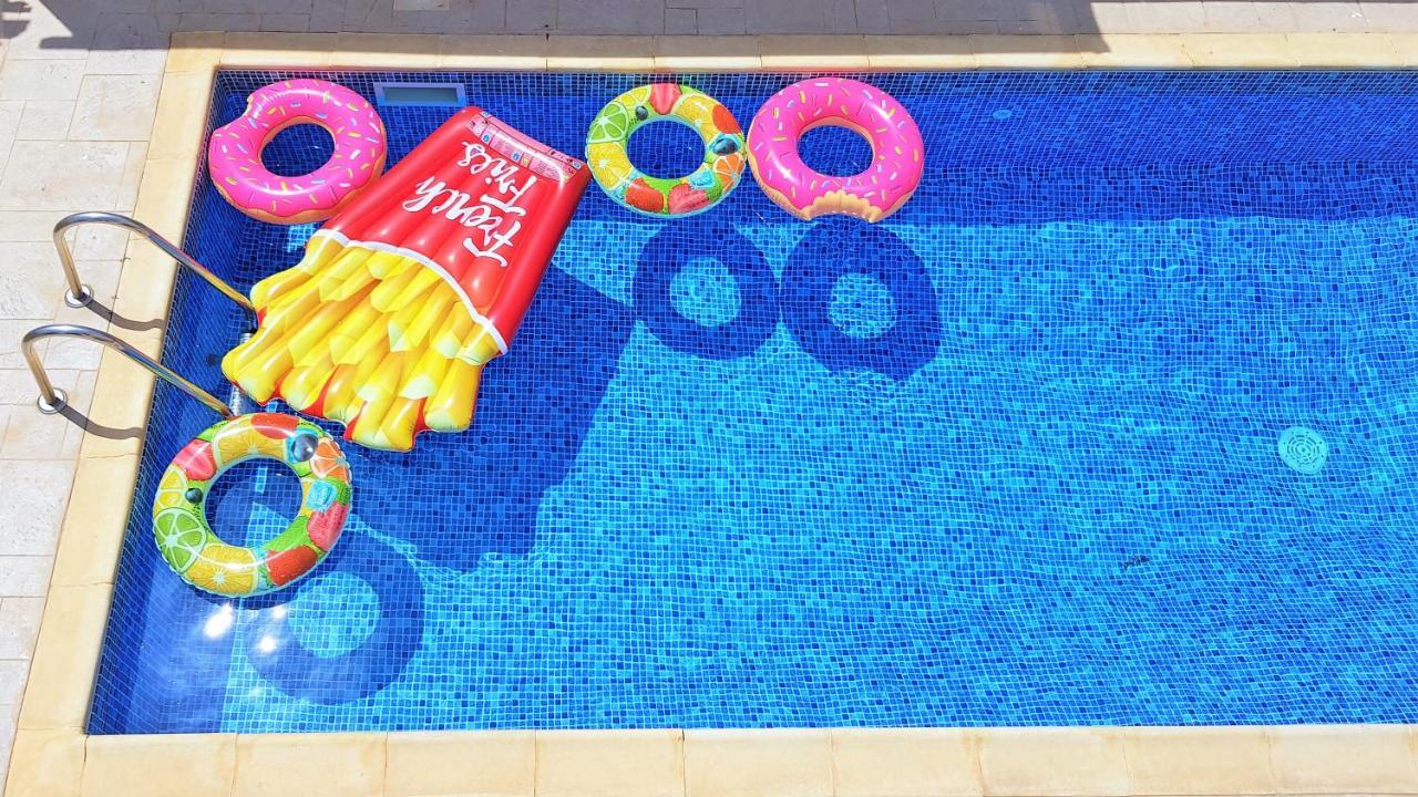 Villa Palm Paradise *