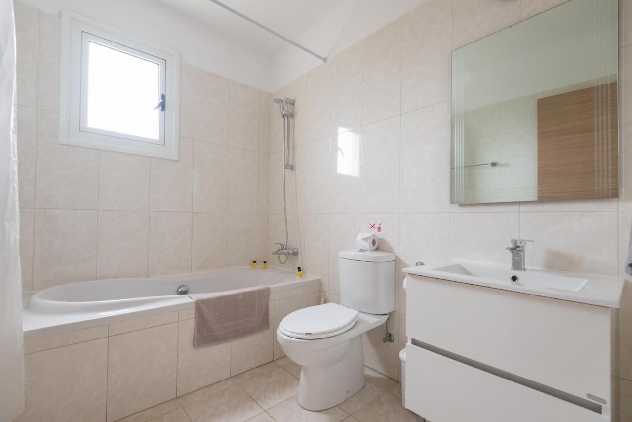 Apartment Narcissos 'nissi Beach' A8