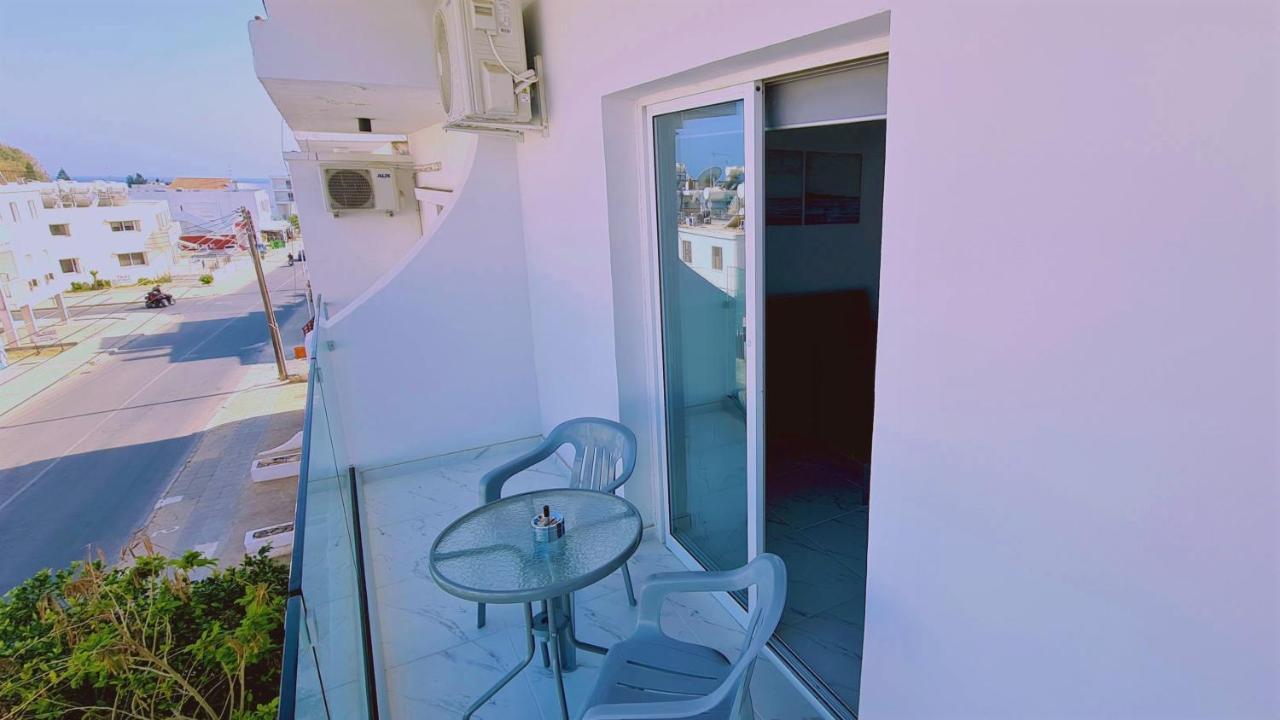 Femia Apartment