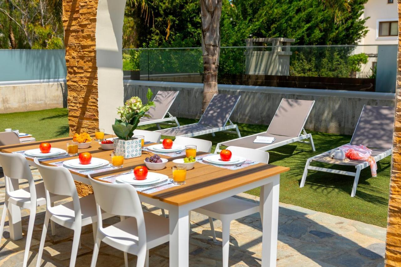 Villa Ionion Seaside *