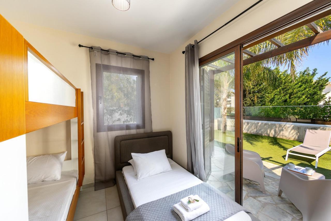 Villa Ionion Seaside *