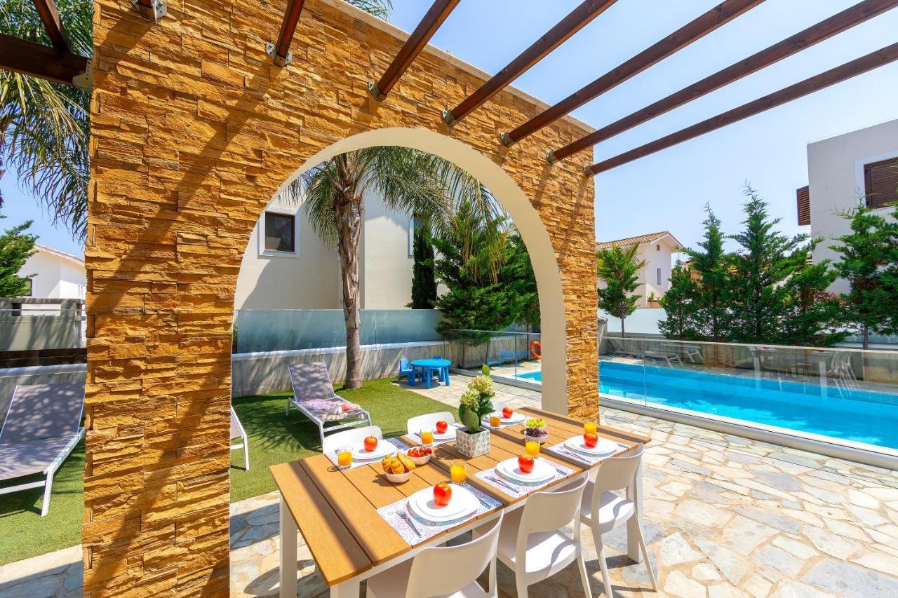 Villa Ionion Seaside