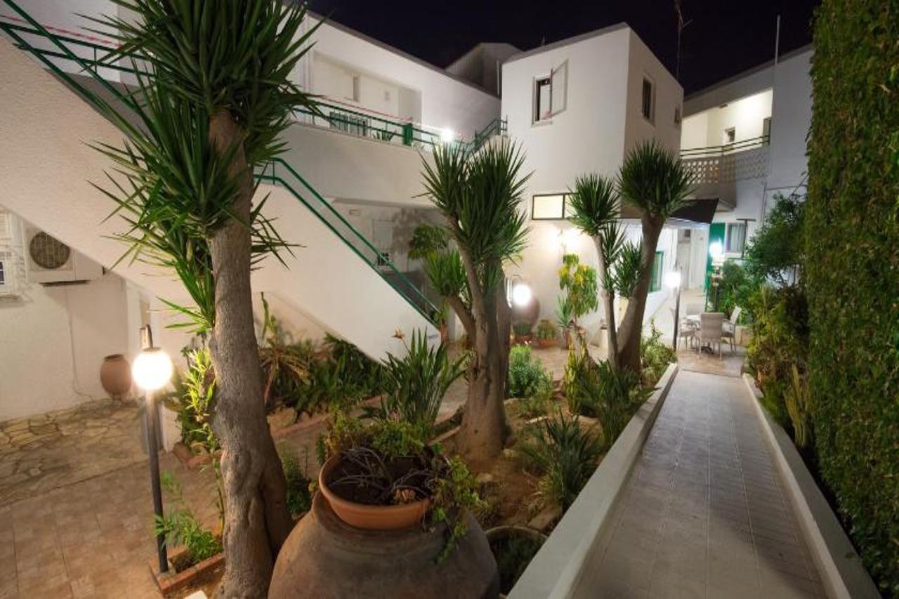 Aparthotel Eligonia