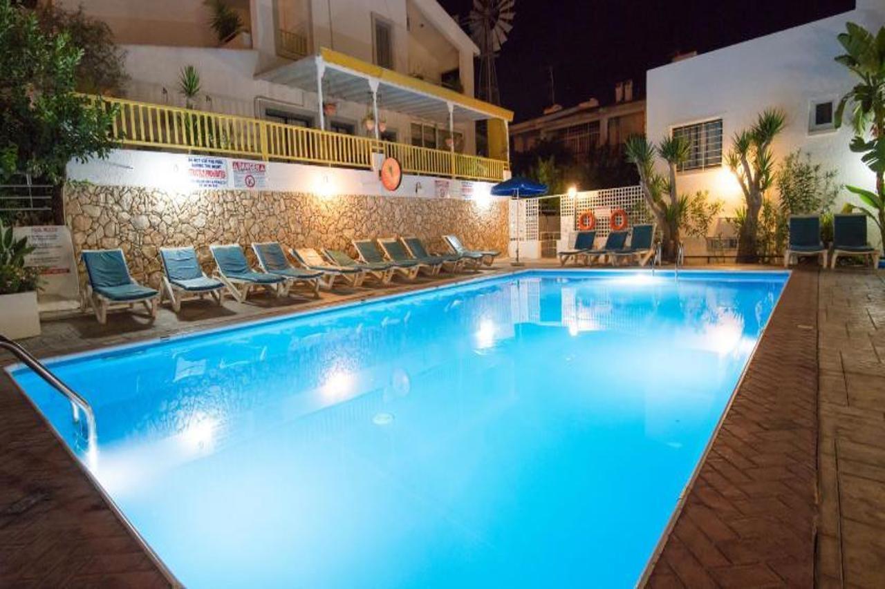 Aparthotel Eligonia