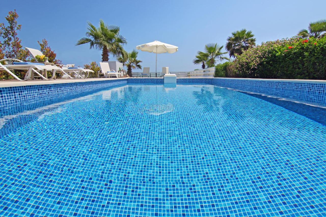 Aphrodisia - Seafront Holiday home Ayia Napa