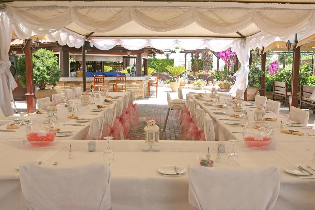 Aparthotel Makronisos Village 3*