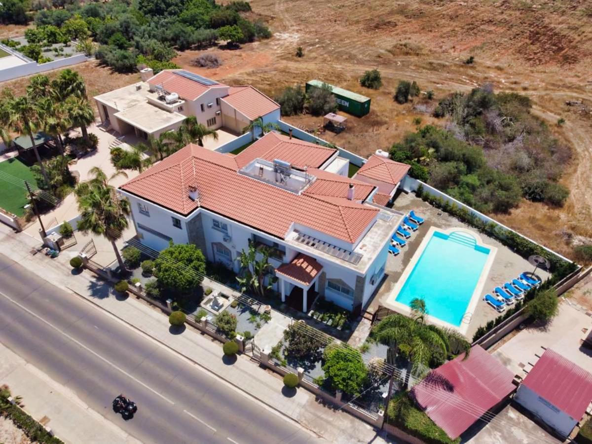 Villa Chrisi Ayia Napa
