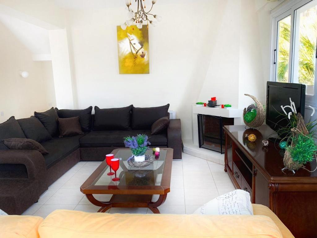 Villa Beach Sea View, Xxl Pool, 4 Bedroom Ayia Napa