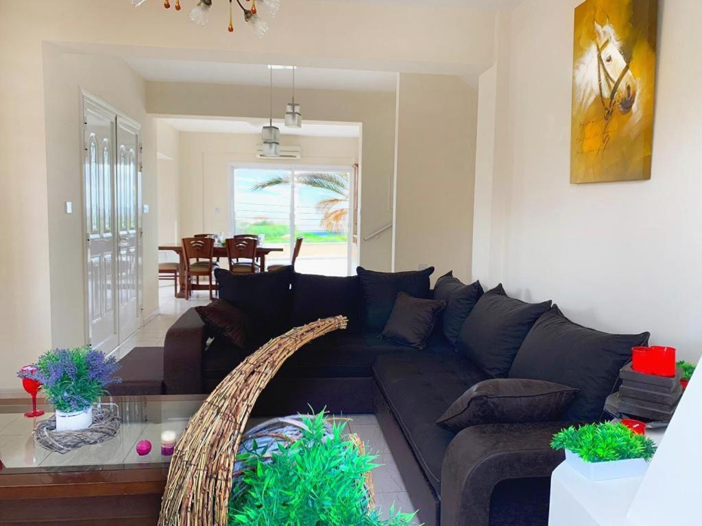 Beach Sea View, Xxl Pool, 4 Bedroom * Ayia Napa