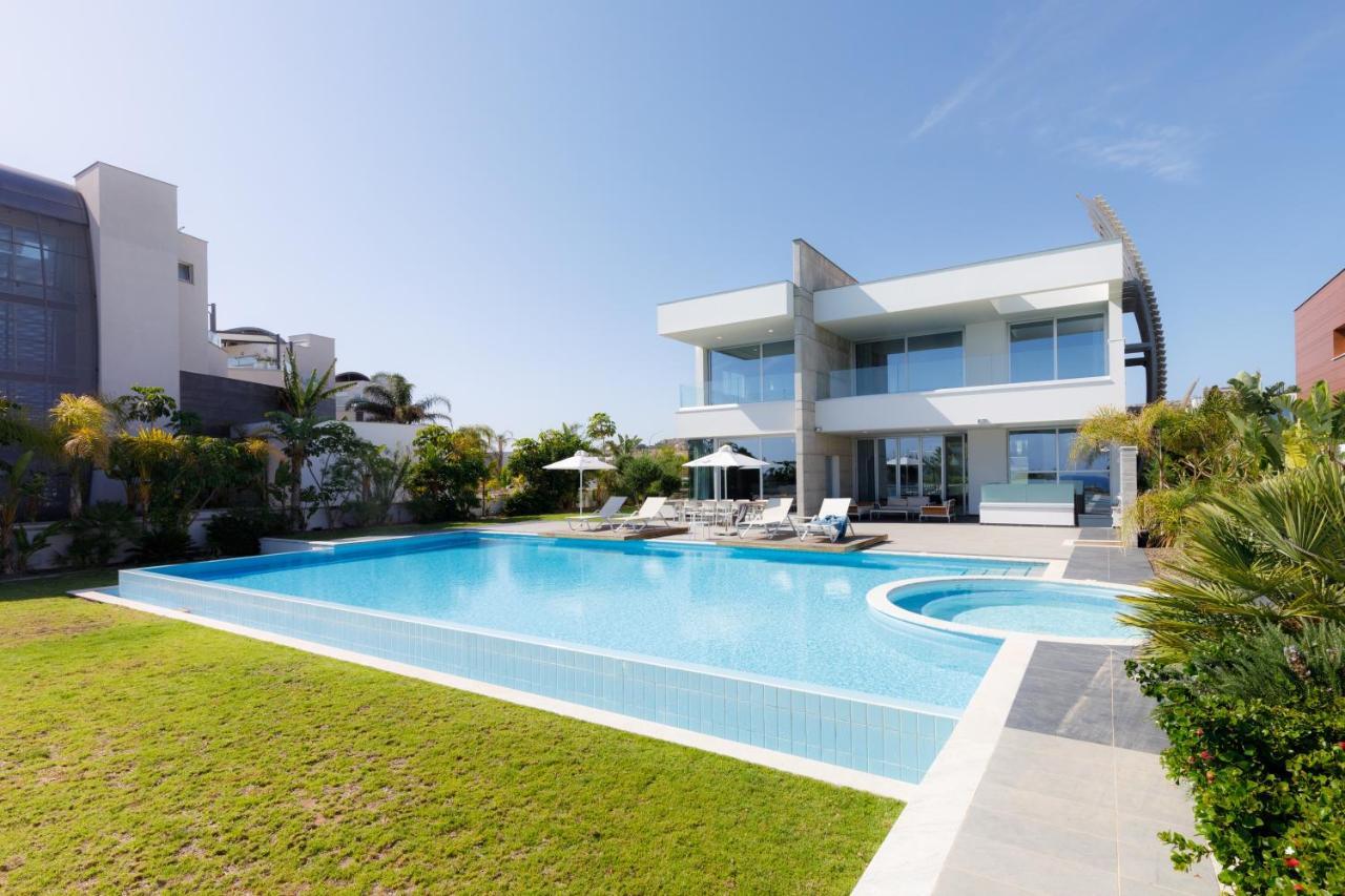 Beachfront Luxury Tranquility Pousada *