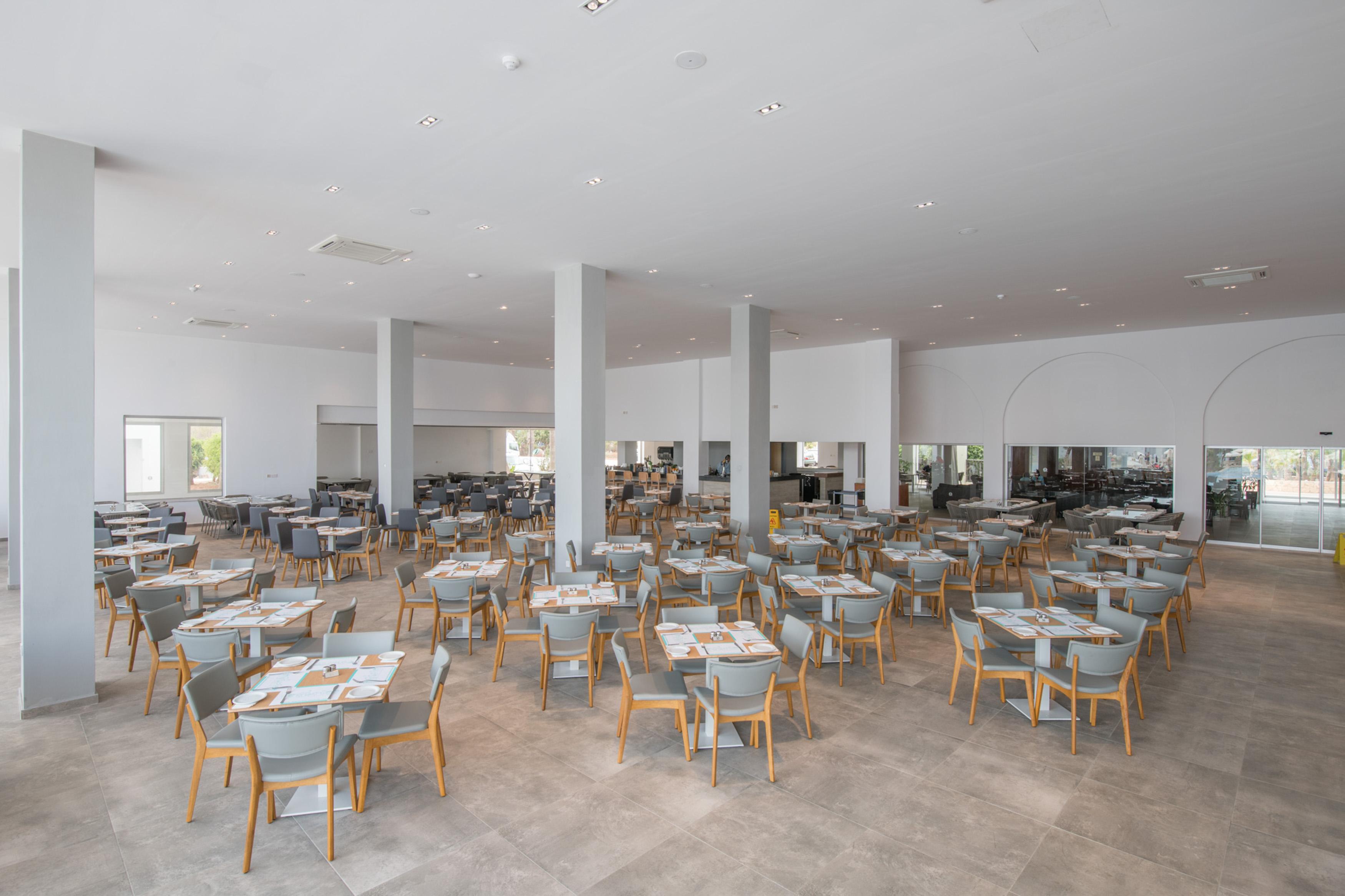 Atlantica Panthea 4* Ayia Napa