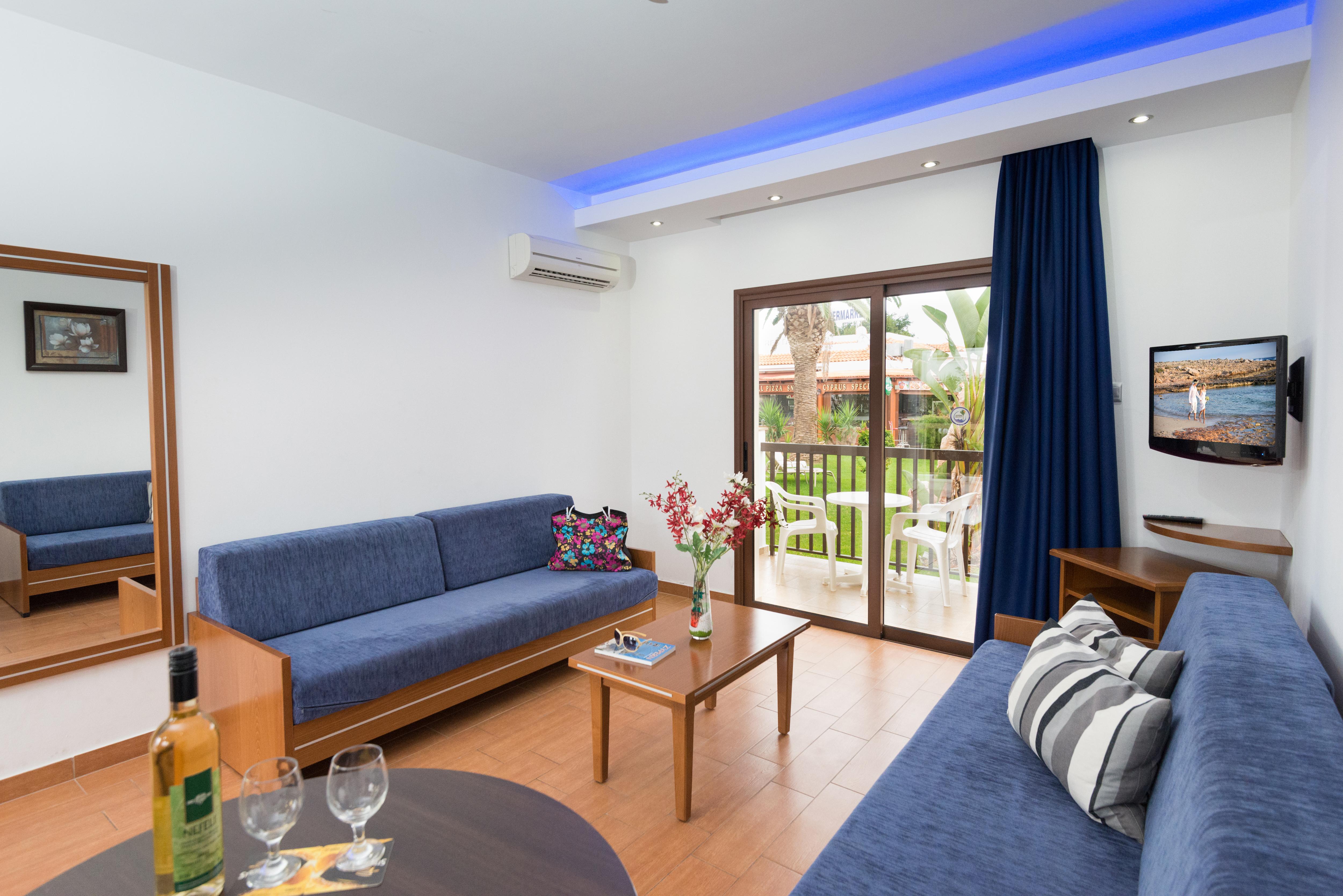Aparthotel Loutsiana Deluxe Apts Ayia Napa