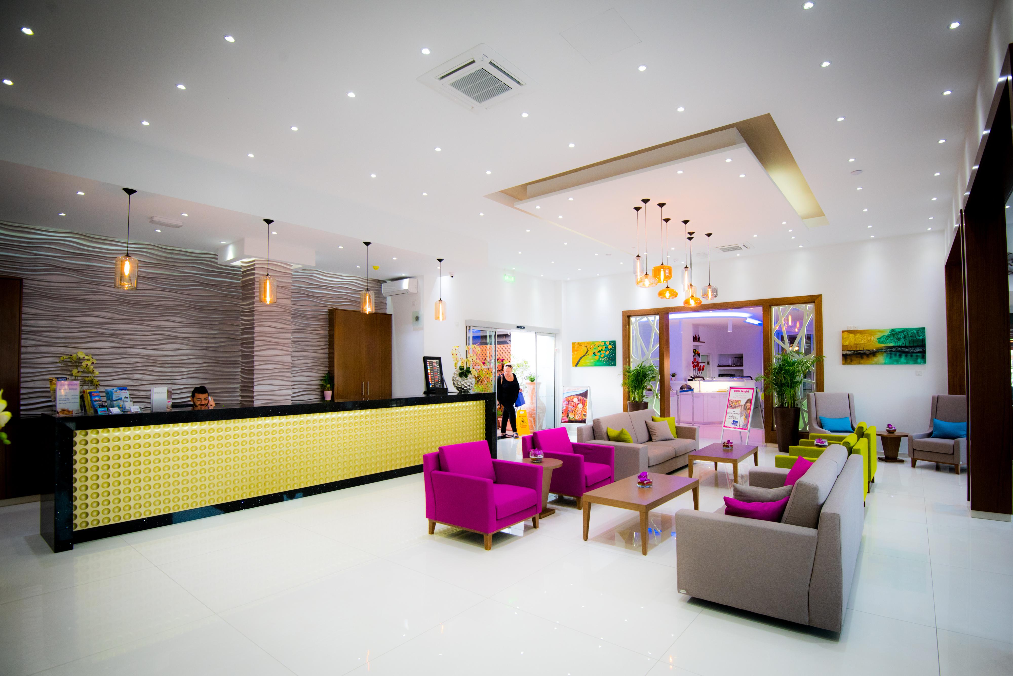 Loutsiana Deluxe Apts Aparthotel