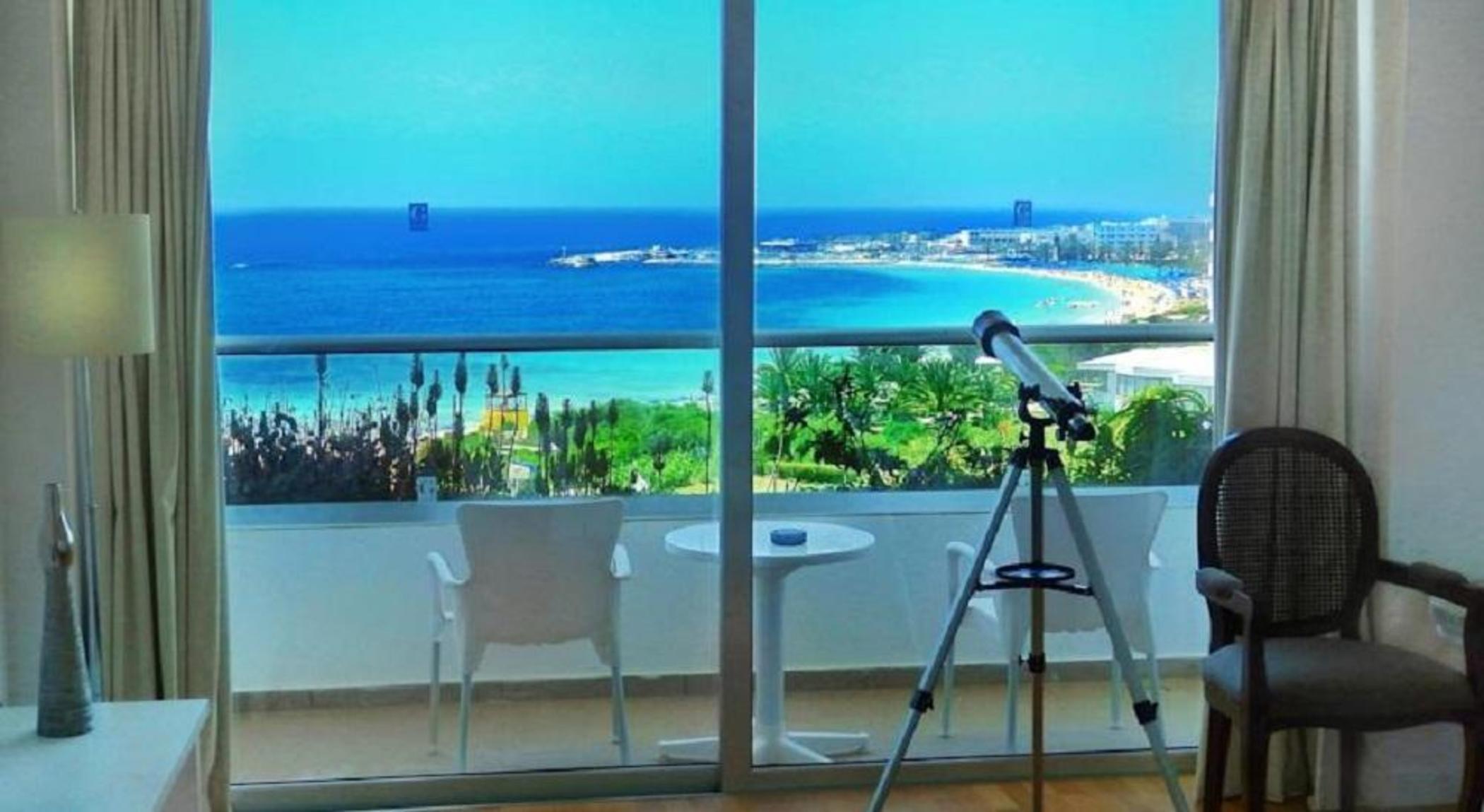 Grecian Sands Resort