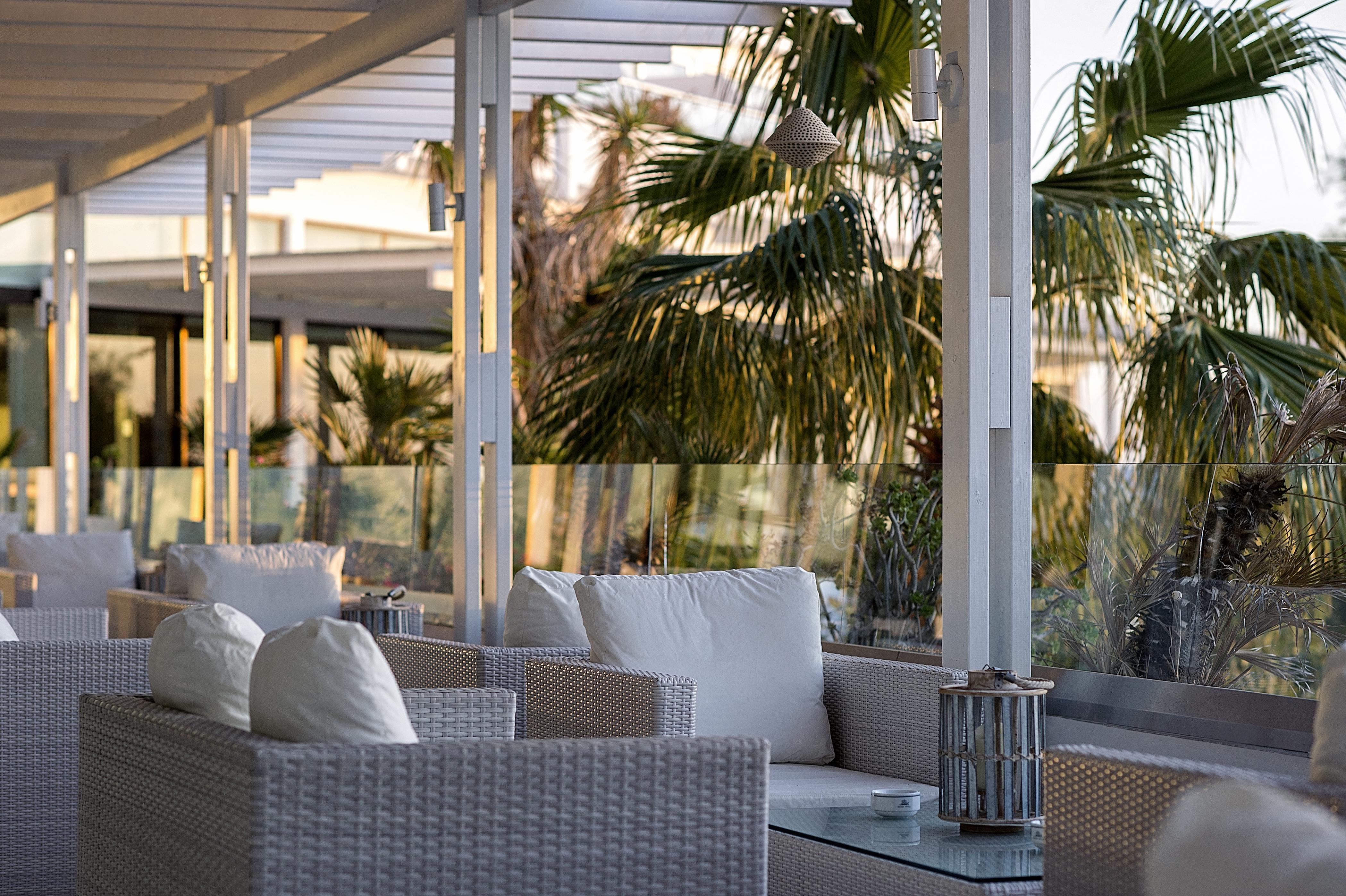 Grecian Sands Resort