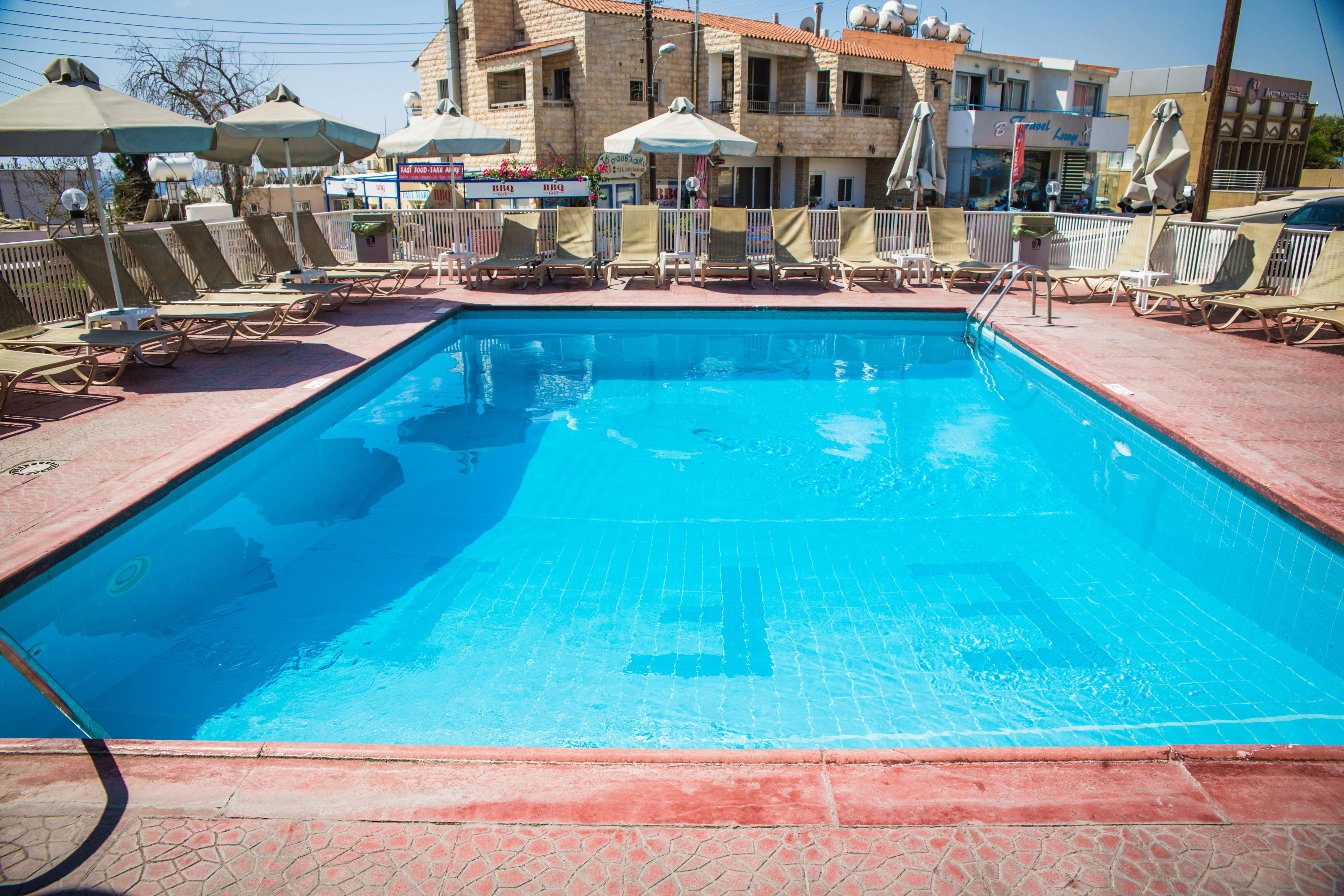 Efi Apts Aparthotel 2*