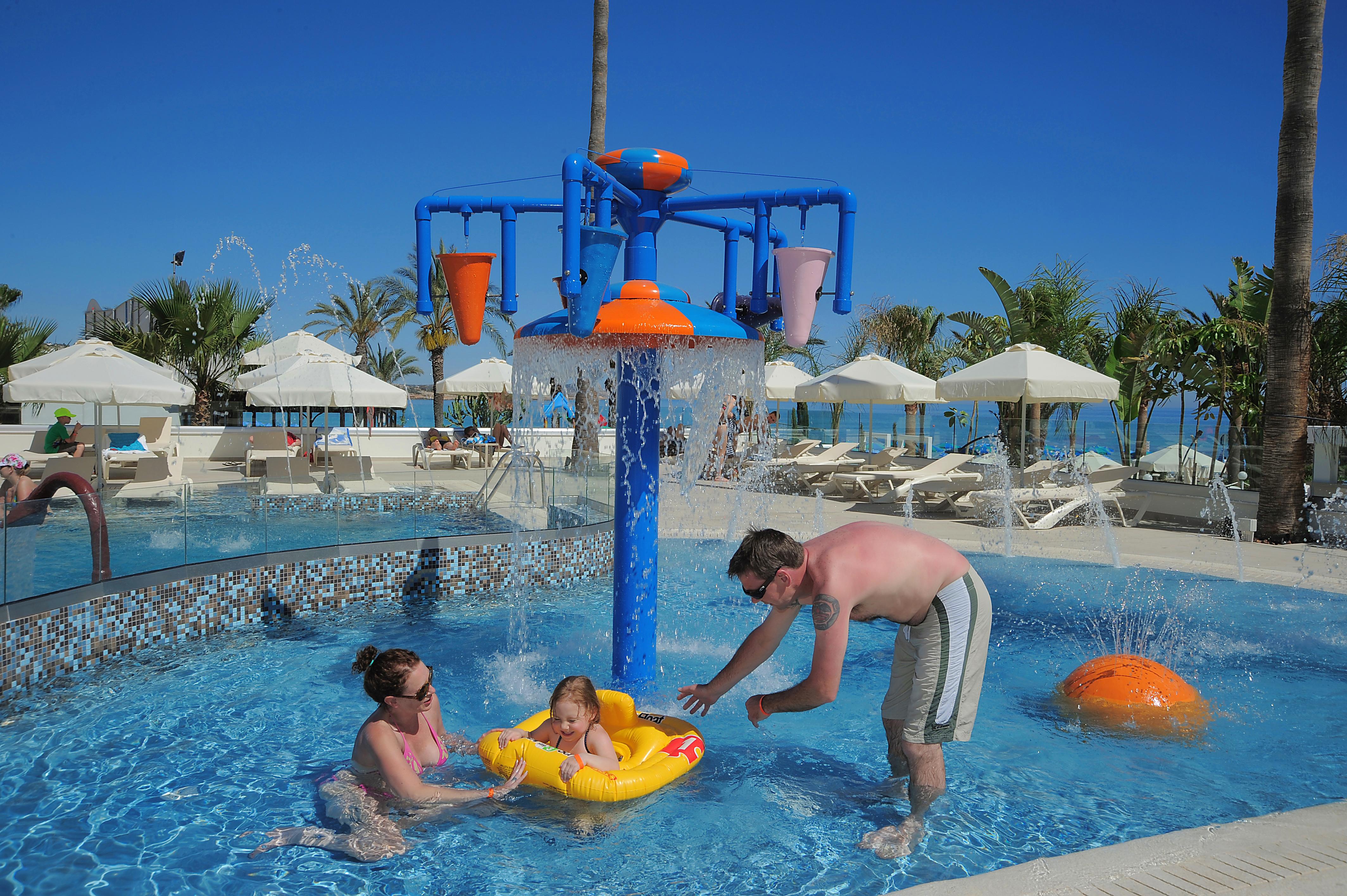 Nelia Hotel&spa Hotel