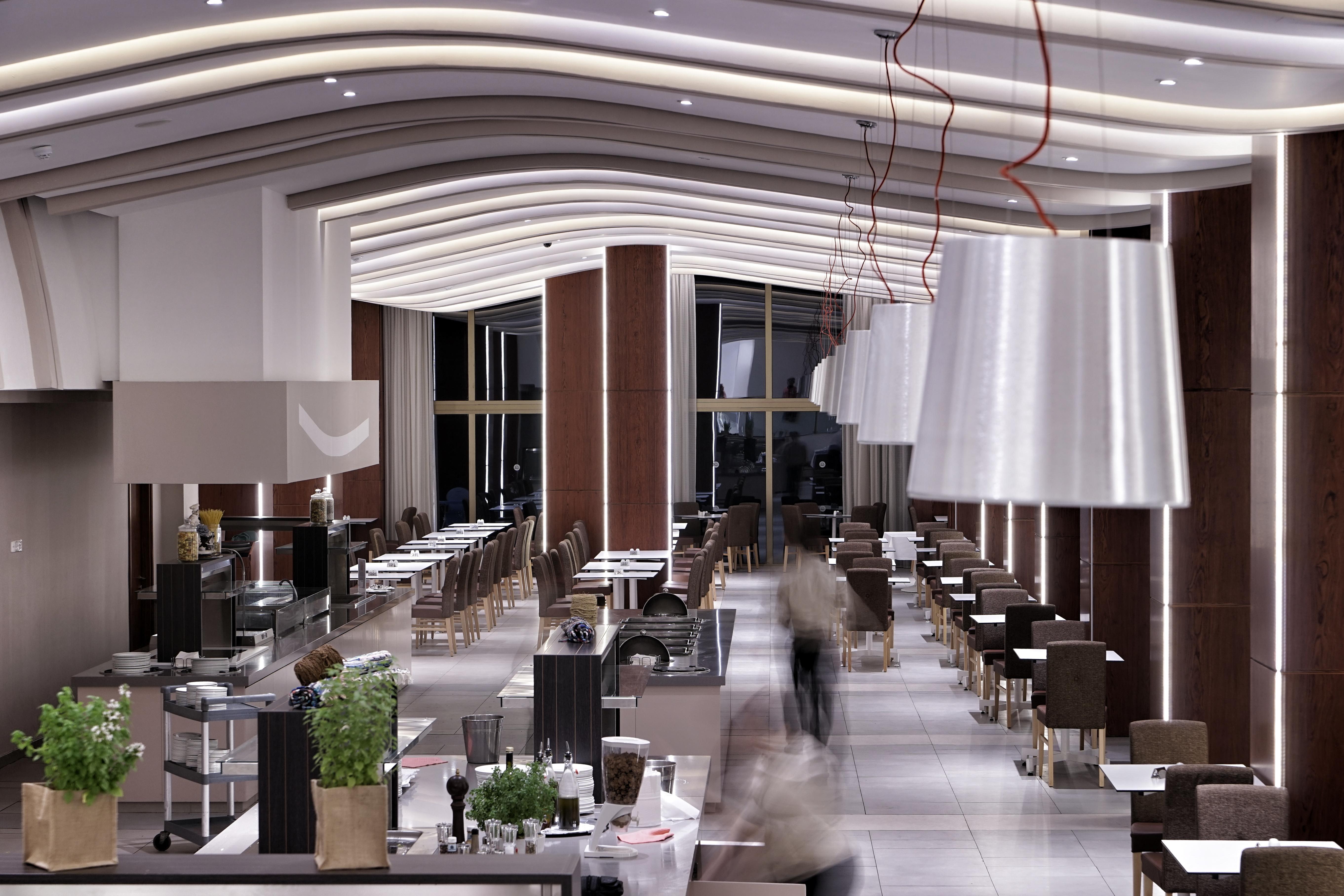 Melissi & Hotel 4*