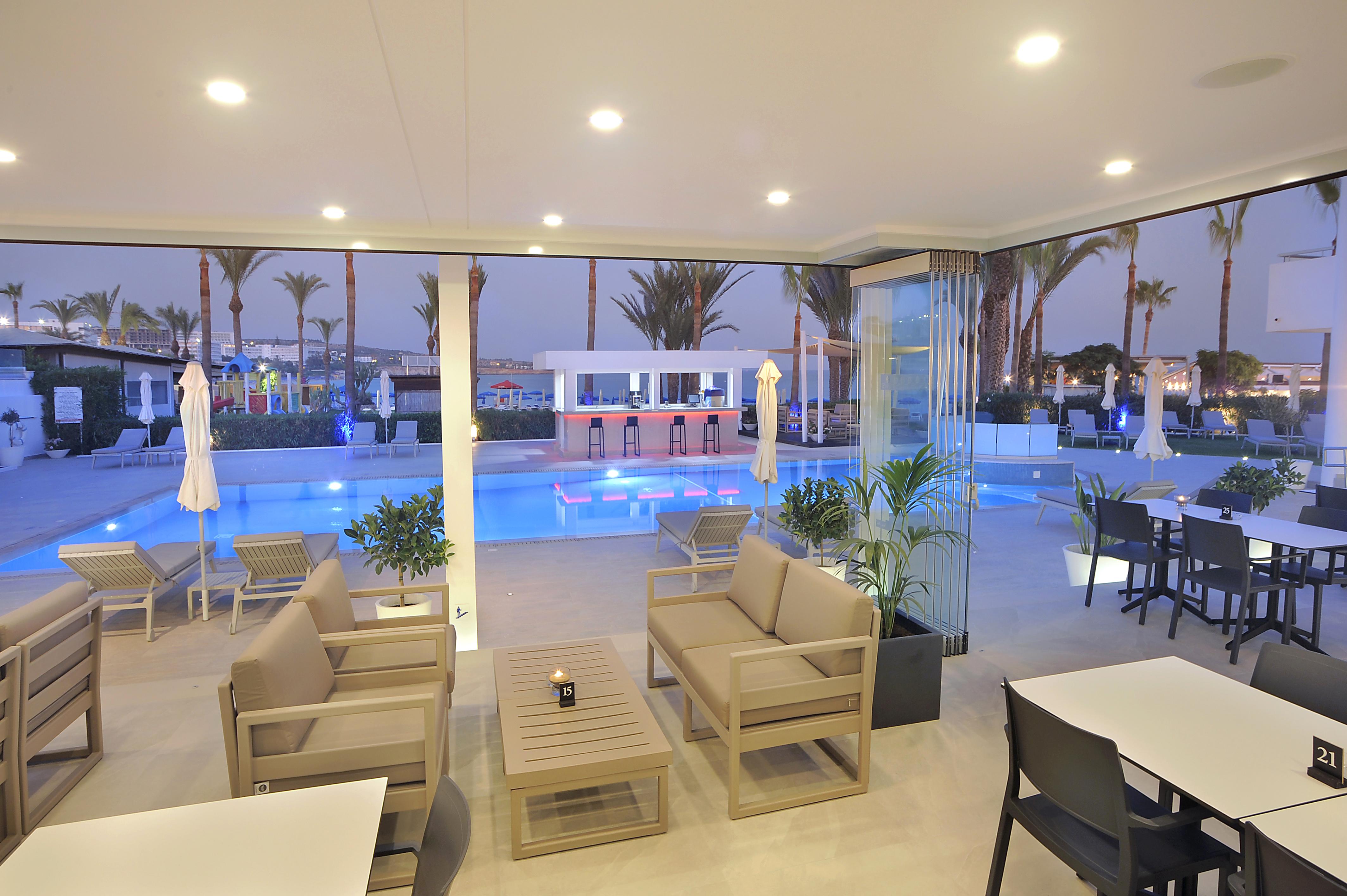 Hotel Okeanos Boutique 4*