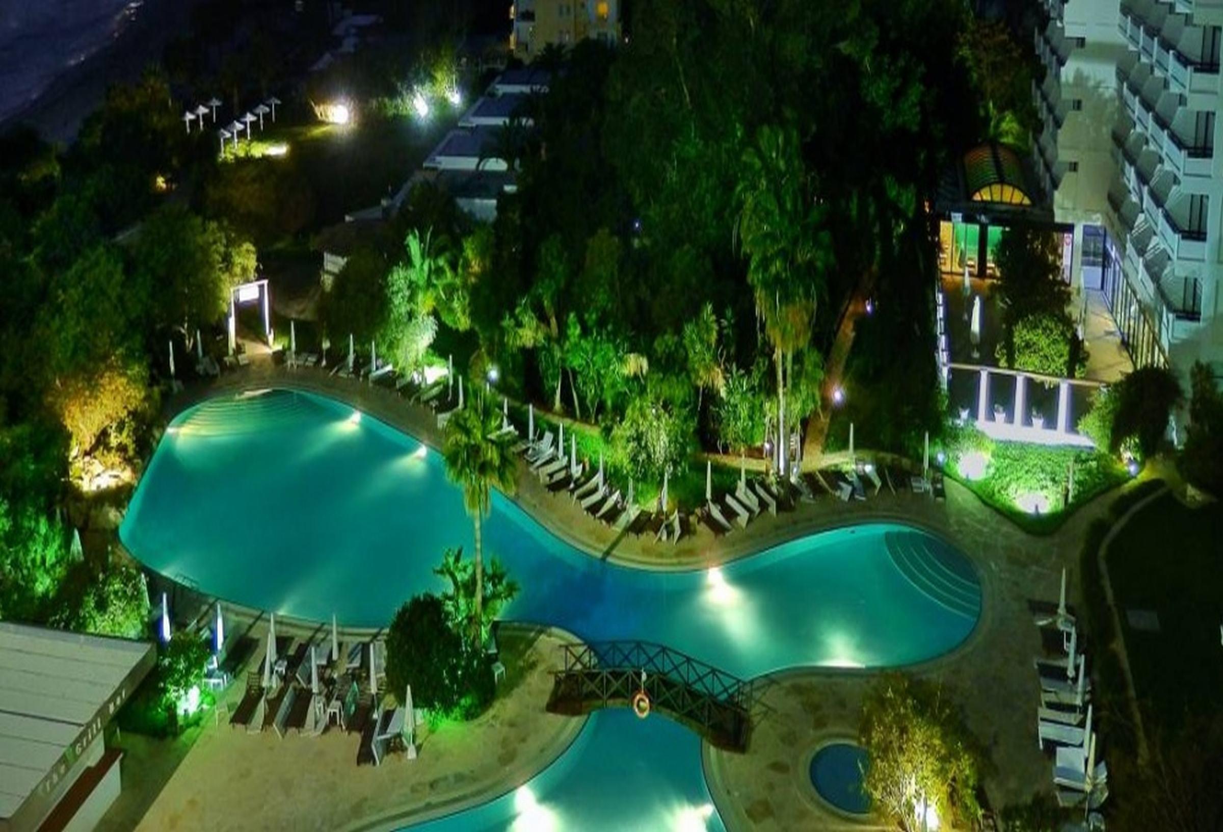 Grecian Bay Resort 5*