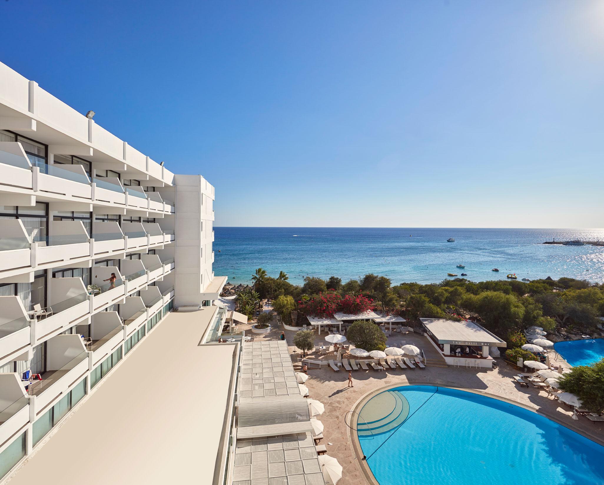 Grecian Bay Resort 5*