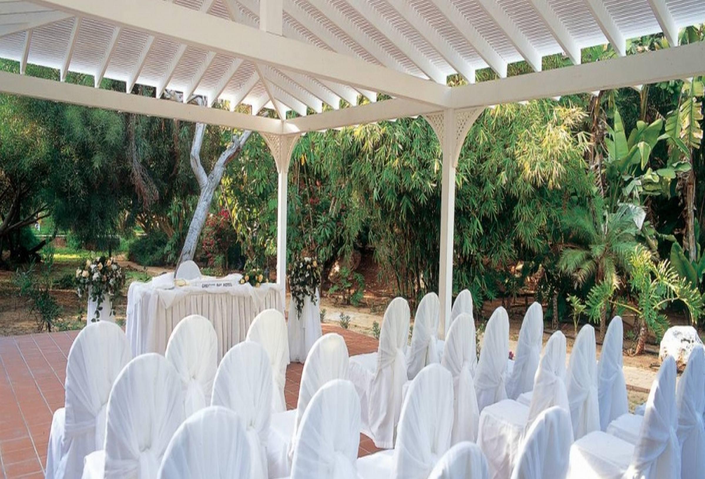 Grecian Bay Resort 5*