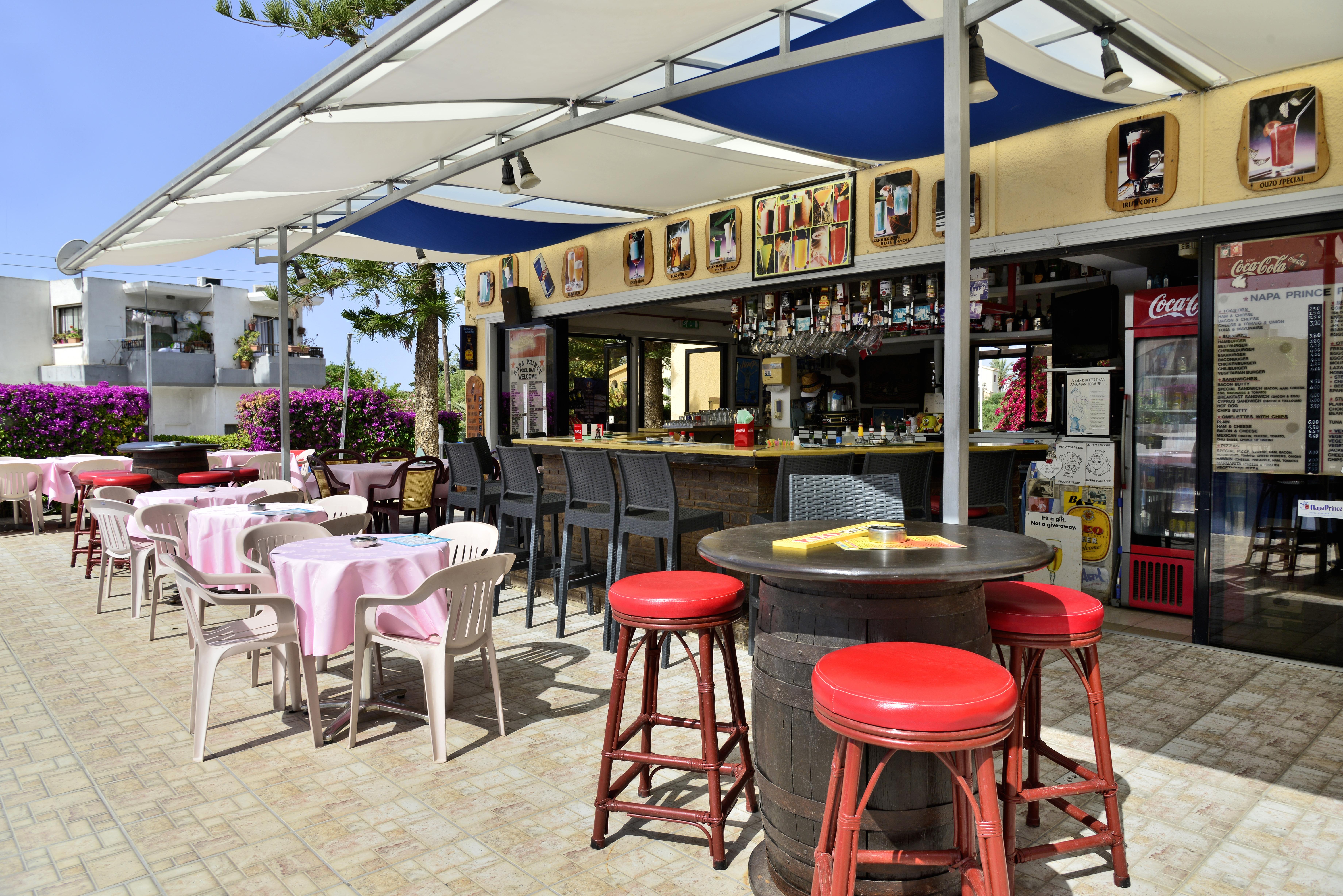 Aparthotel Napa Apts 3*