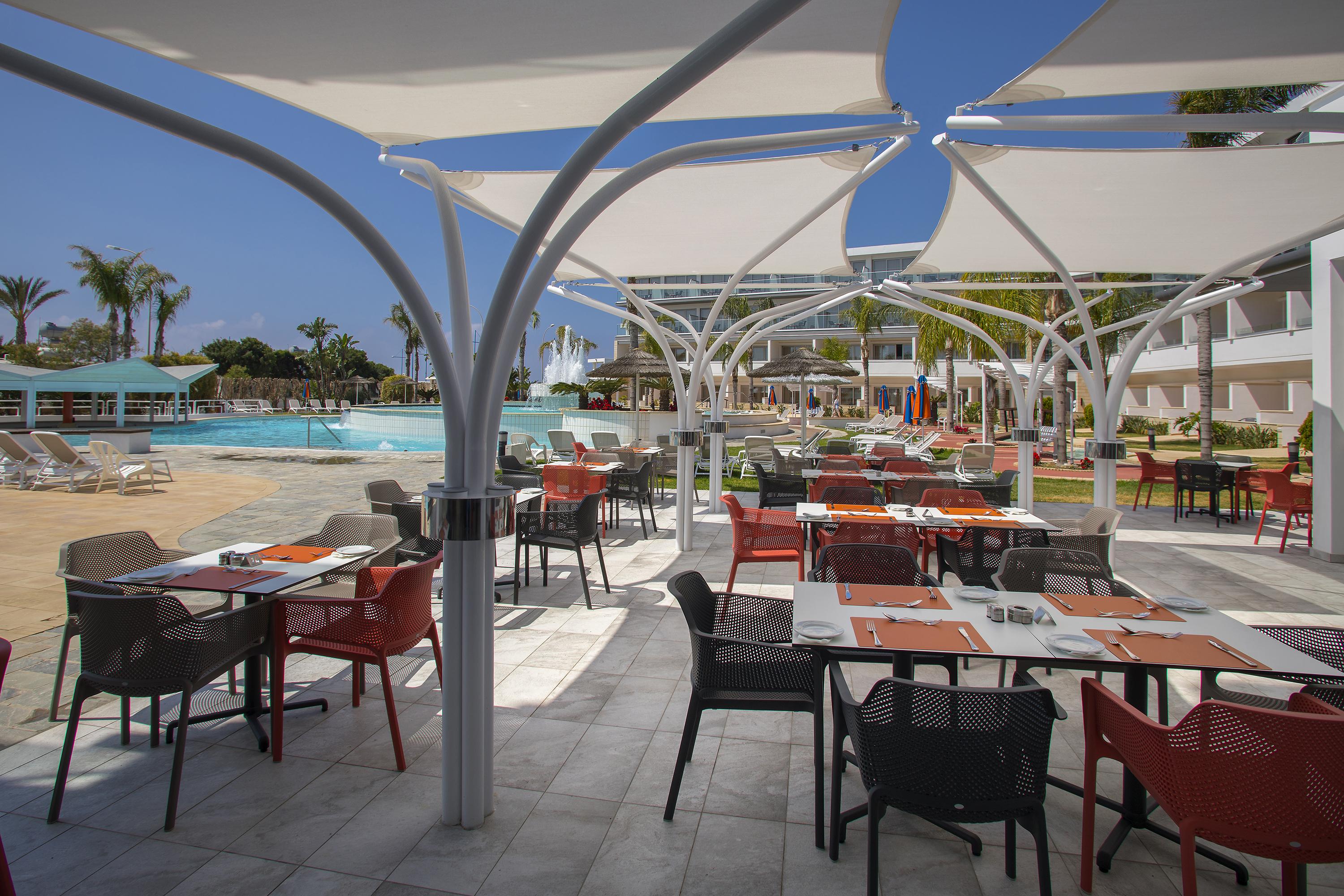 Hotel Faros 4*